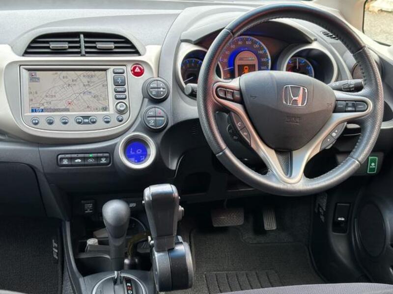 FIT HYBRID