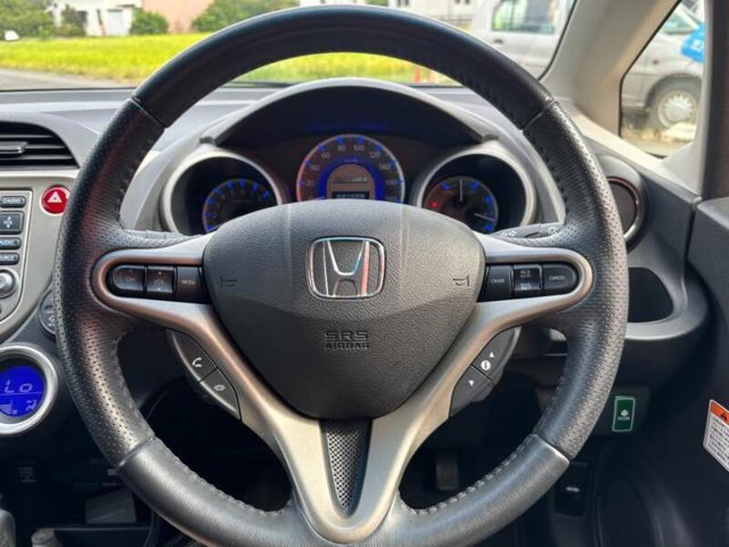 FIT HYBRID