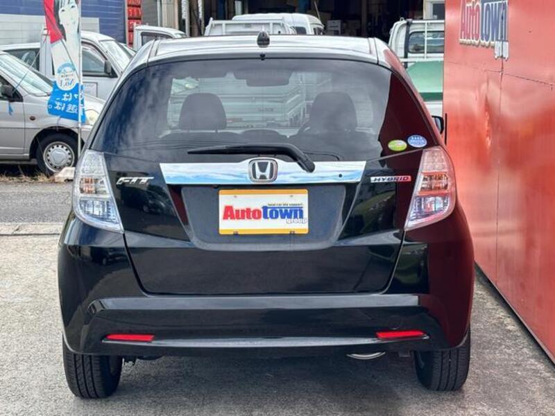 FIT HYBRID
