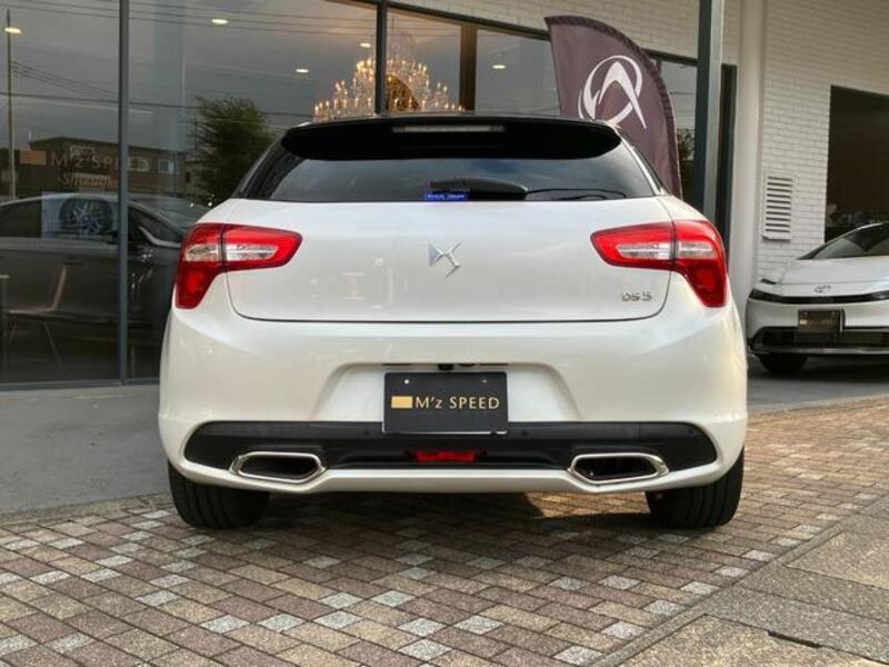 DS5