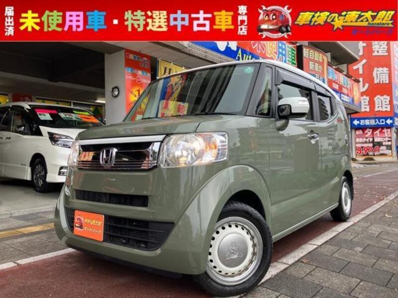 HONDA N BOX SLASH