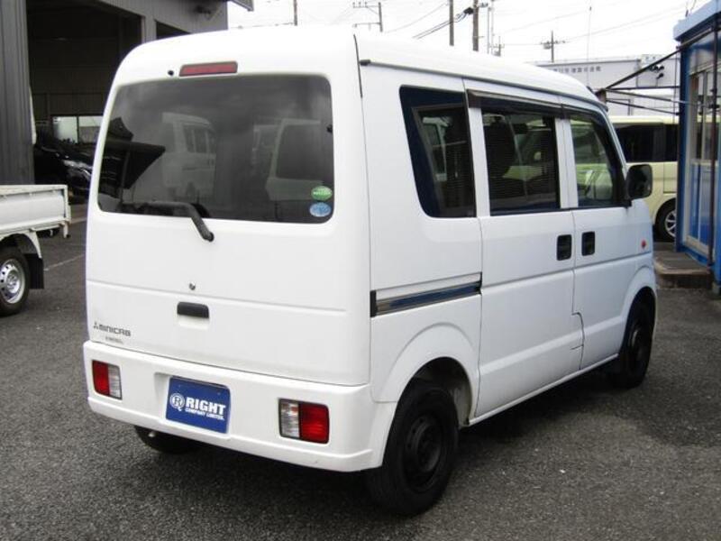 MINICAB VAN