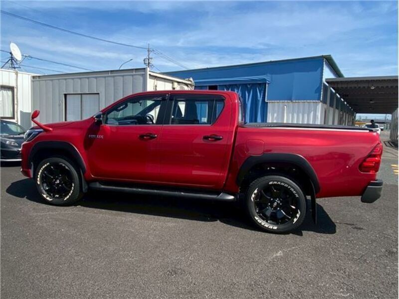 HILUX