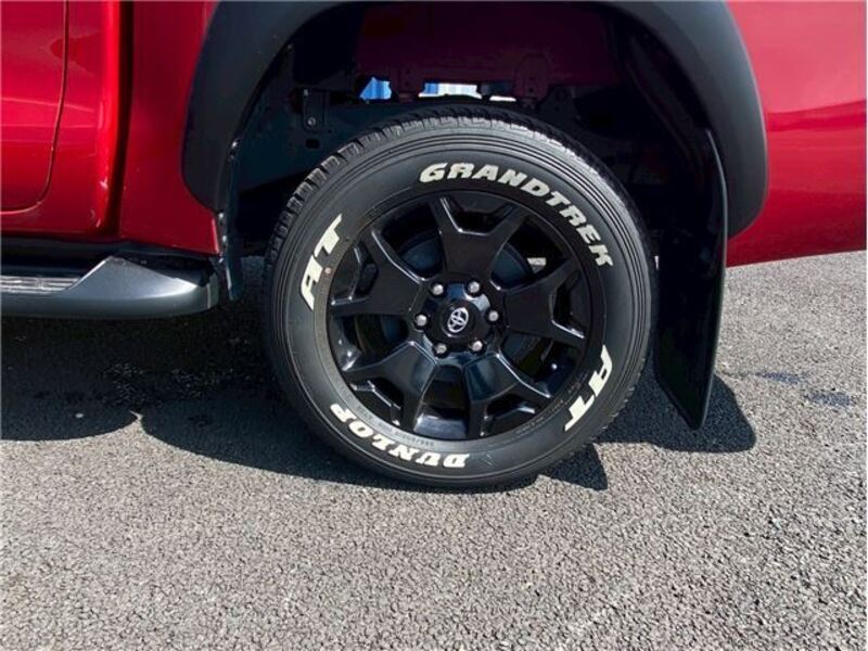HILUX