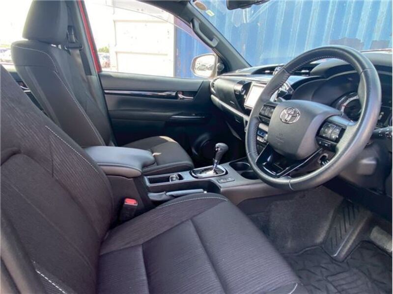 HILUX