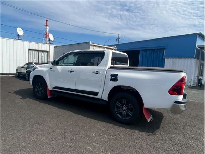 HILUX