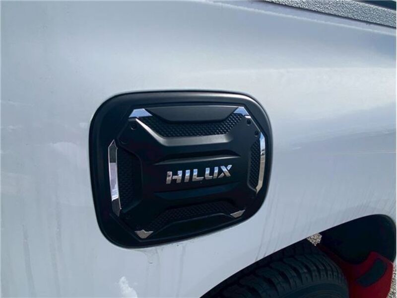 HILUX