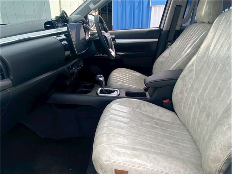 HILUX