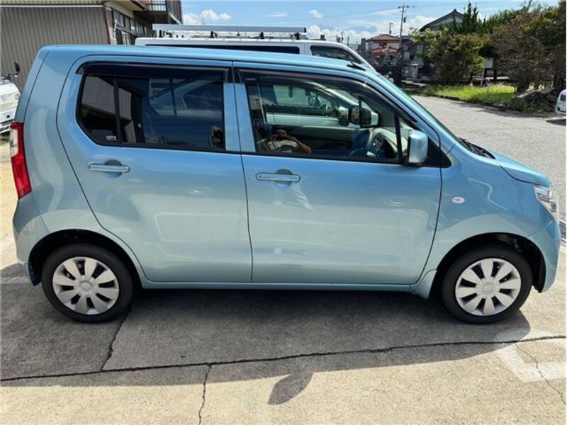 WAGON R