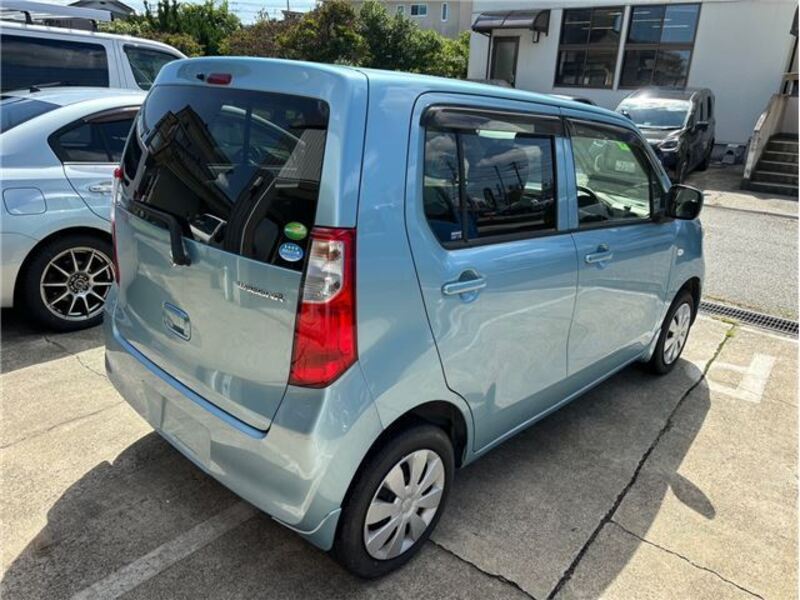 WAGON R