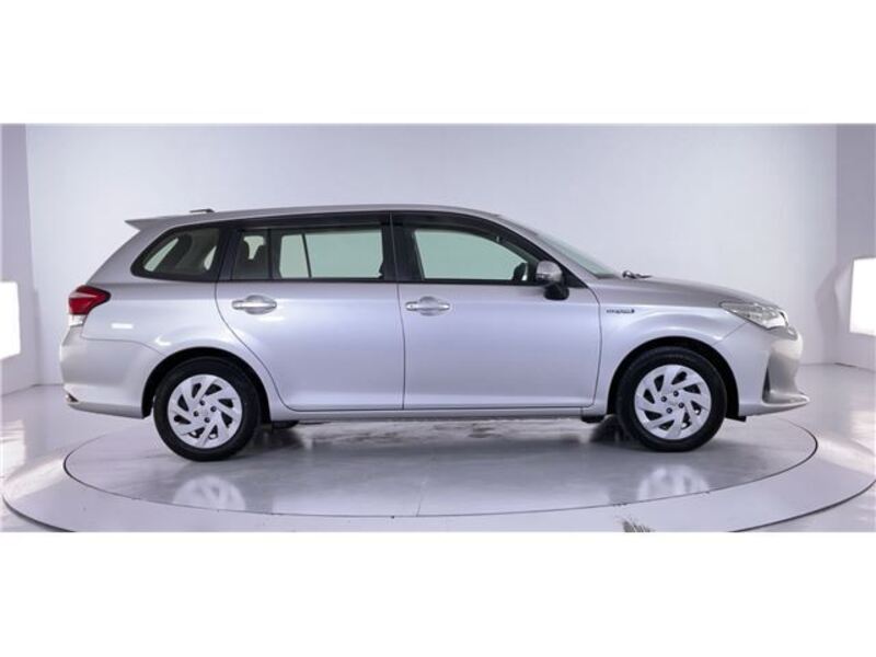 COROLLA FIELDER