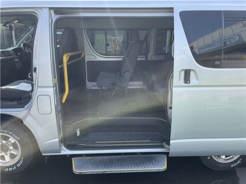 HIACE
