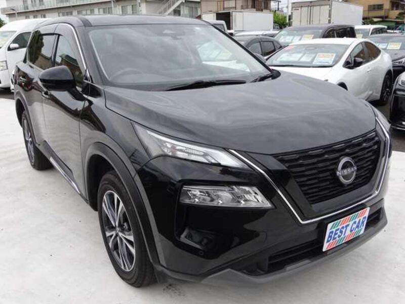 X-TRAIL