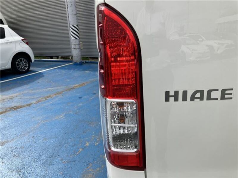 HIACE VAN