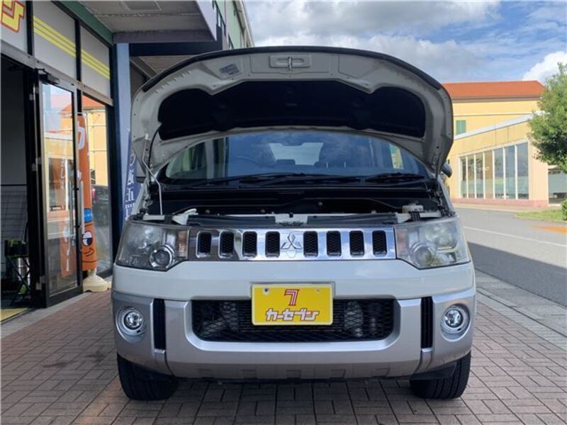 DELICA D5