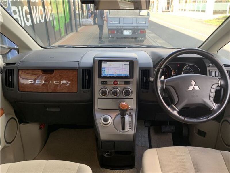 DELICA D5