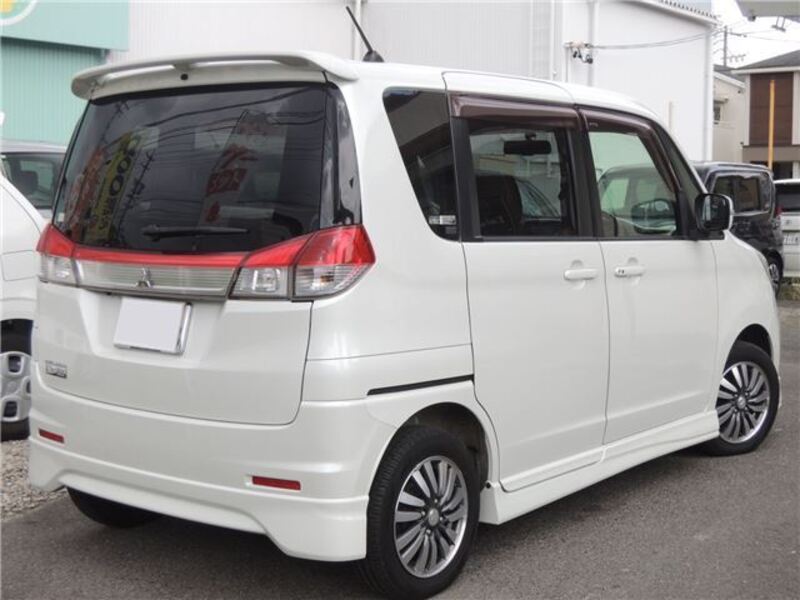 DELICA D2