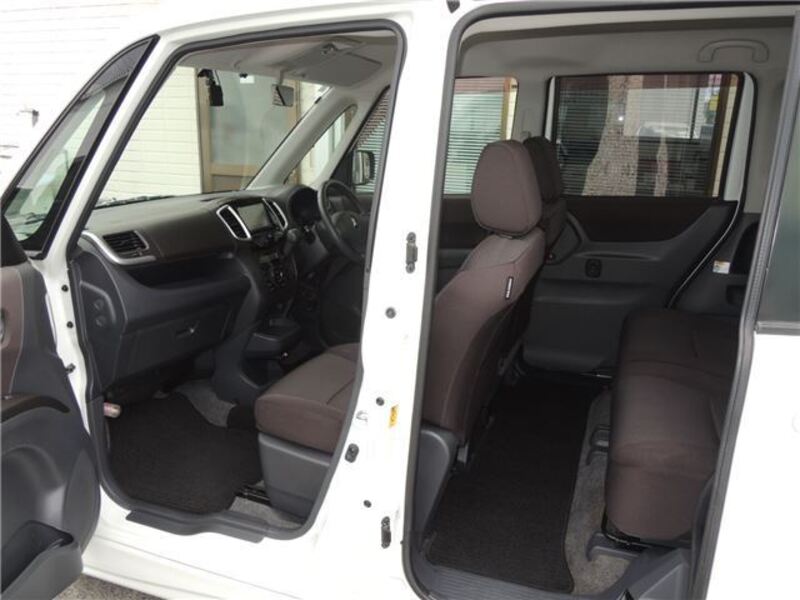 DELICA D2