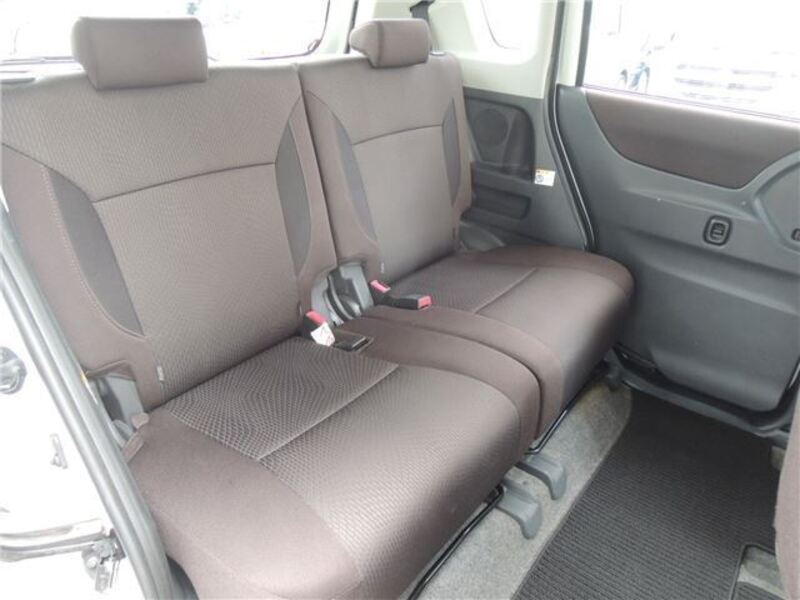 DELICA D2