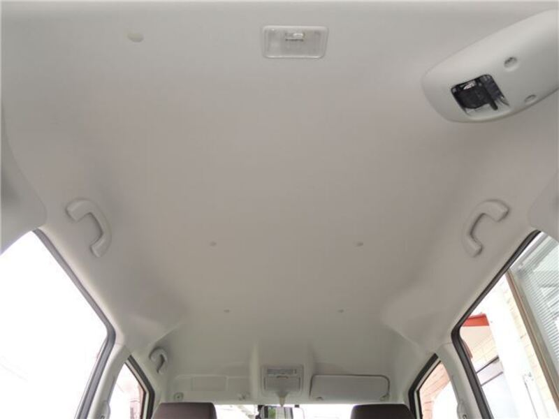 DELICA D2
