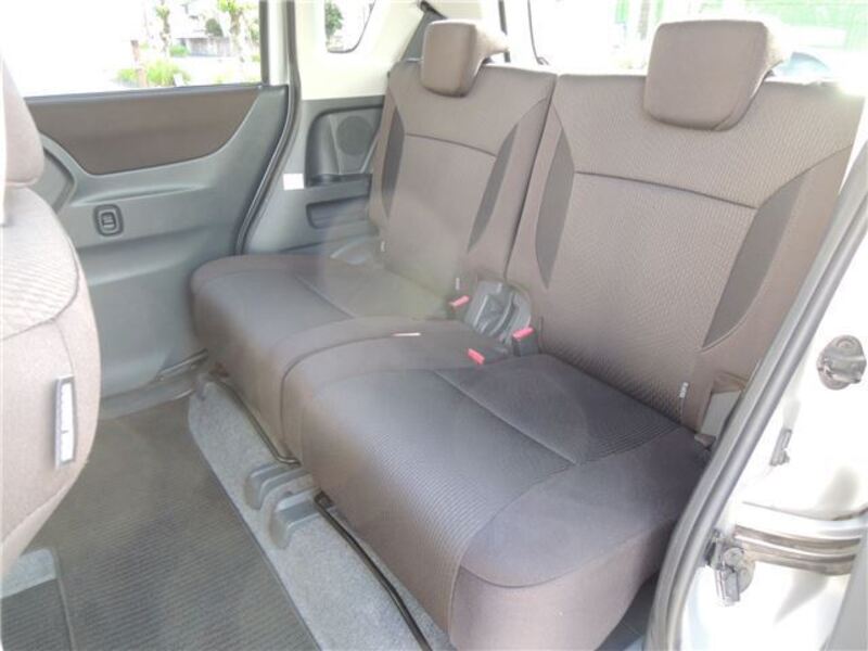 DELICA D2