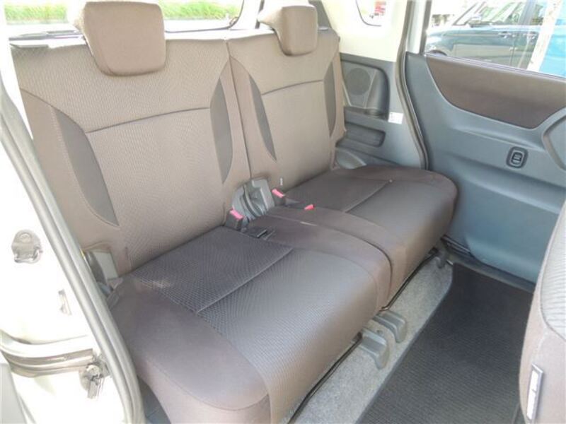 DELICA D2