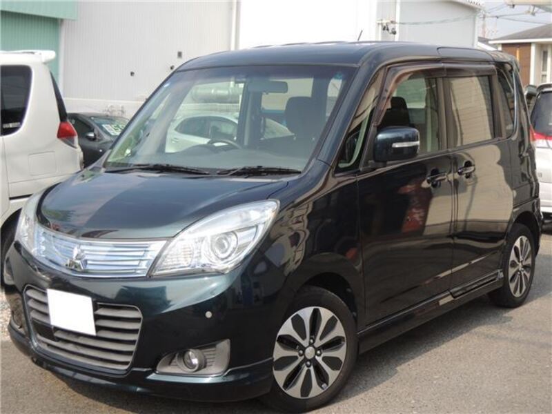 MITSUBISHI DELICA D2