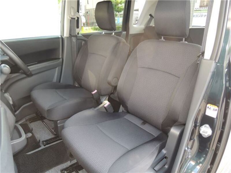 DELICA D2