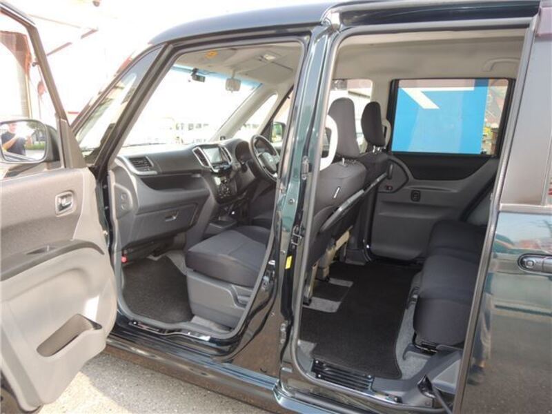 DELICA D2