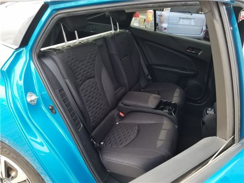 PRIUS PHV