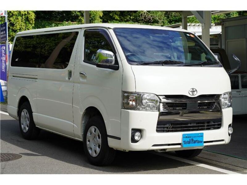 HIACE VAN