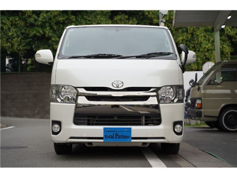 HIACE VAN