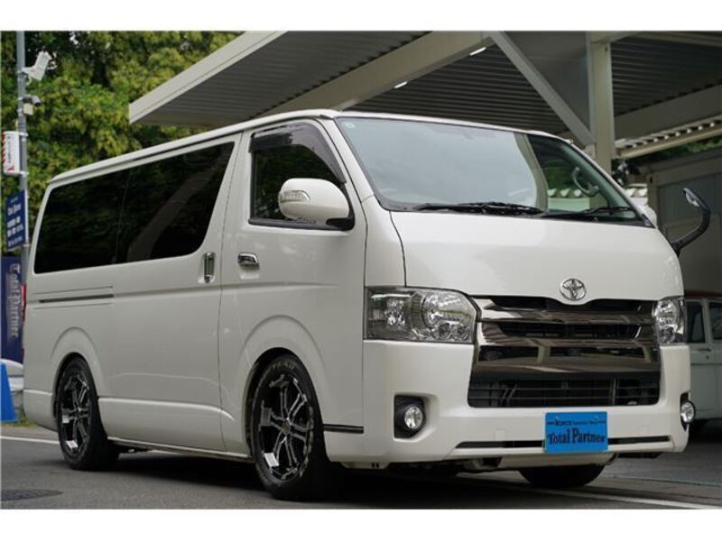 HIACE VAN
