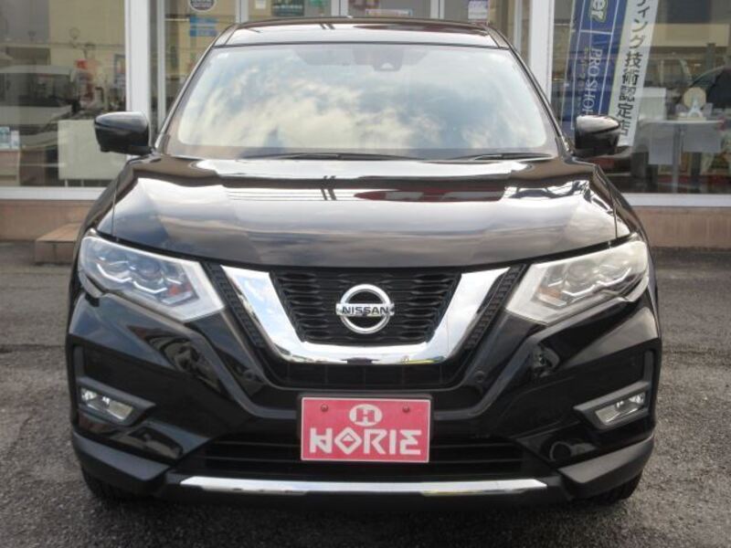 X-TRAIL