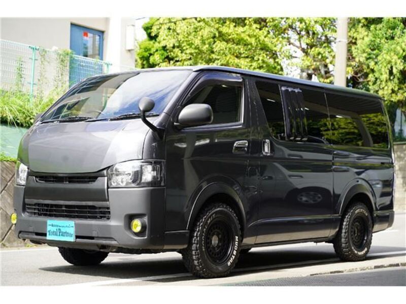 HIACE VAN