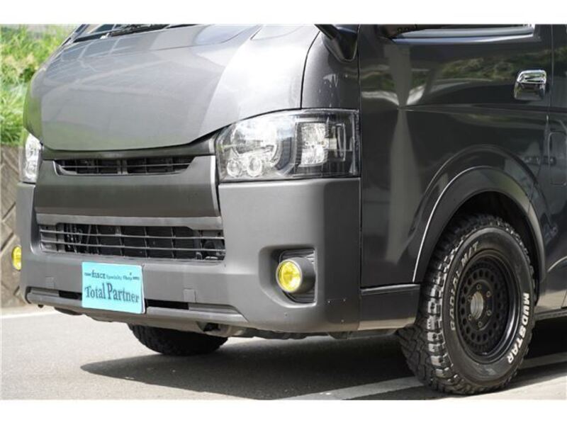 HIACE VAN