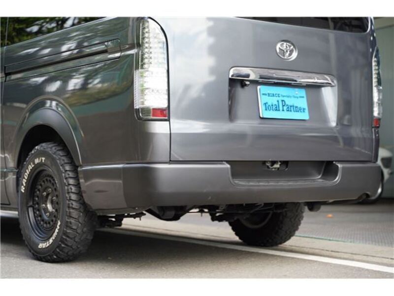 HIACE VAN
