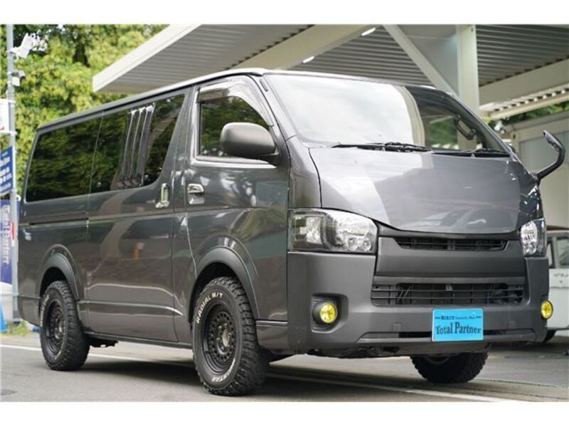 HIACE VAN