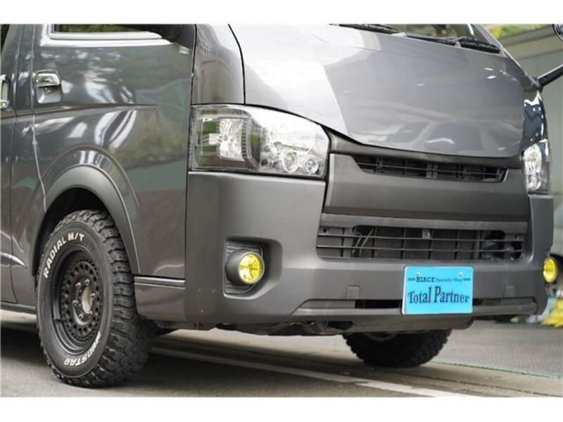 HIACE VAN