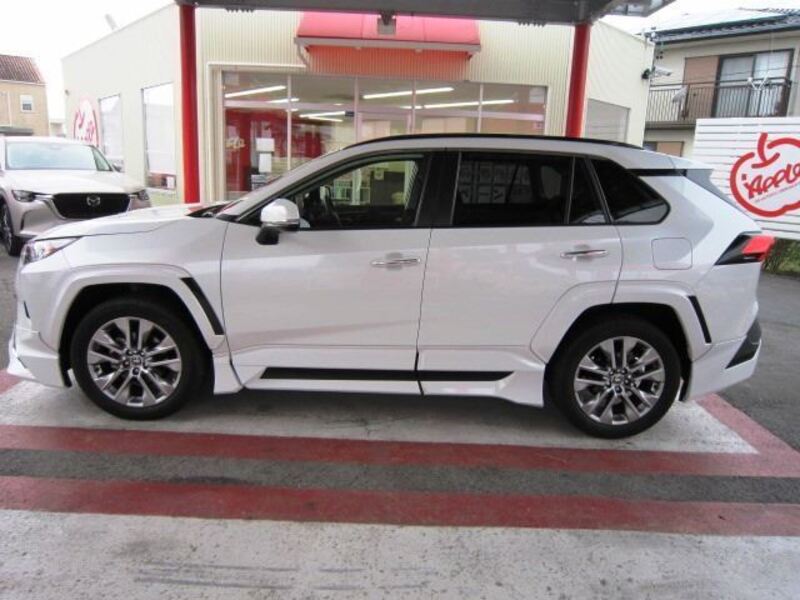 RAV4