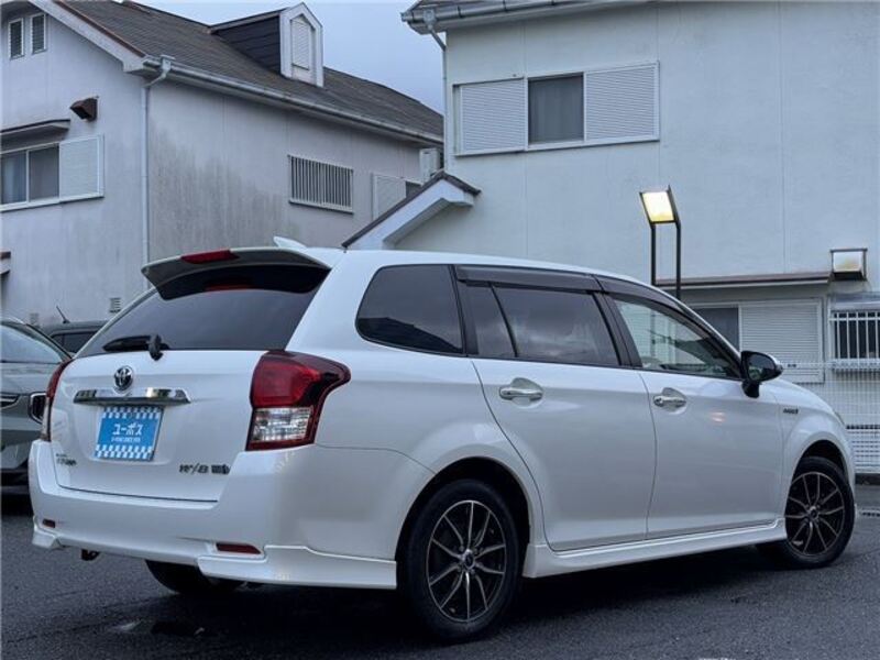 COROLLA FIELDER