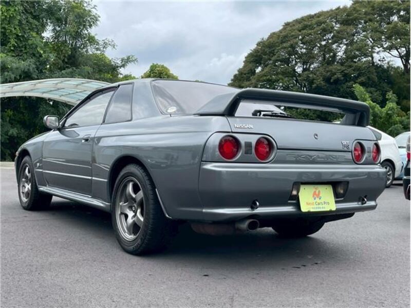 SKYLINE
