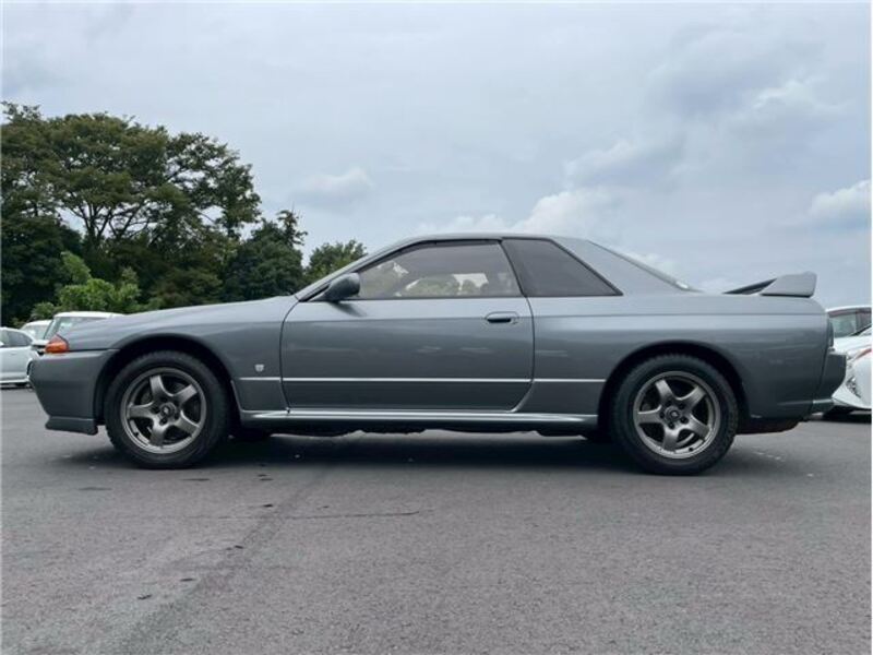 SKYLINE