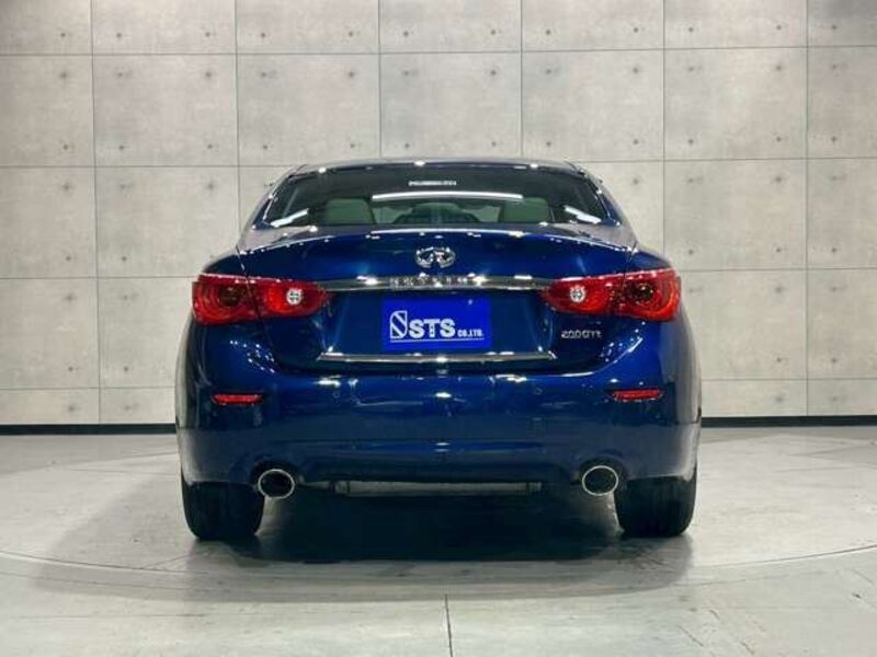 SKYLINE