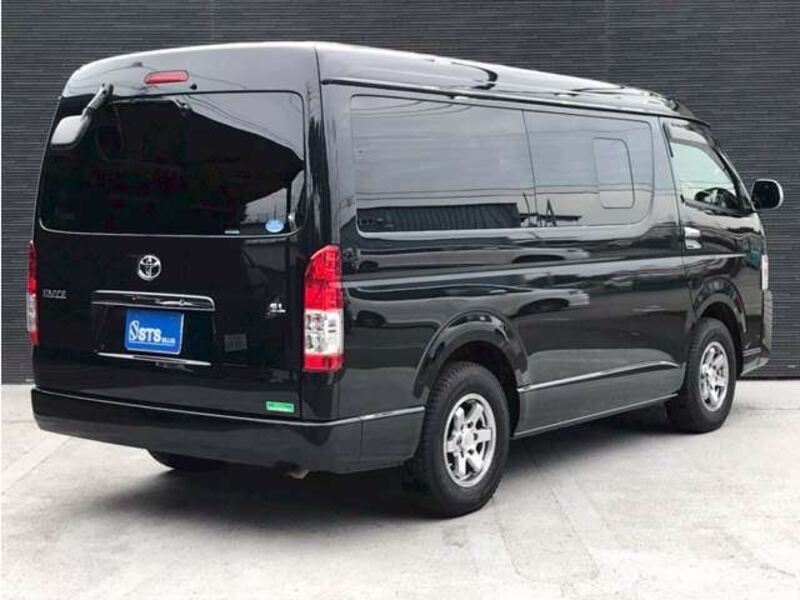 HIACE