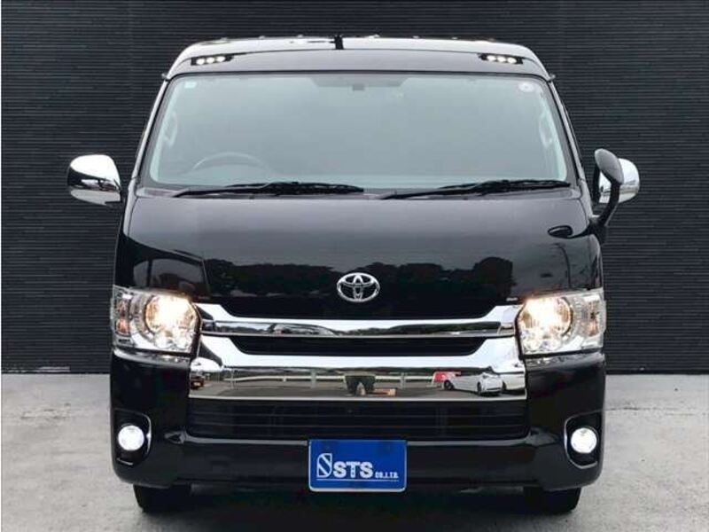 HIACE