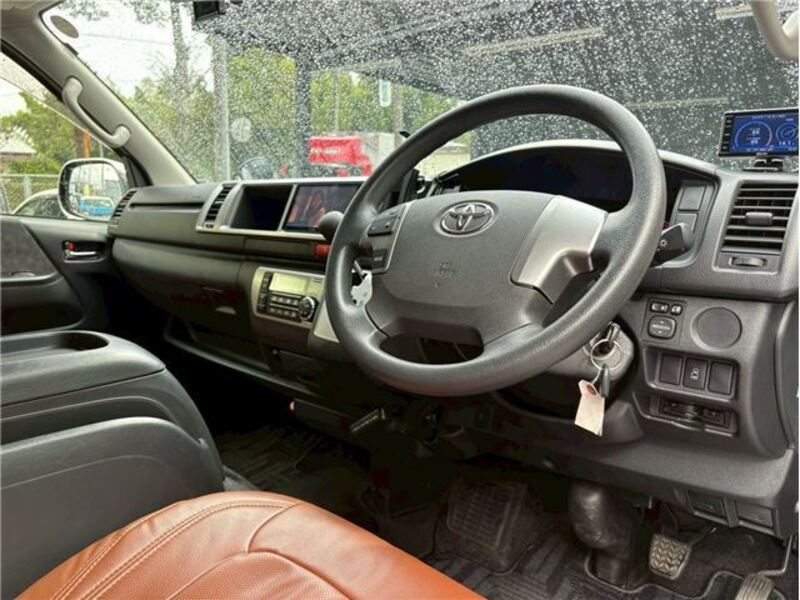 HIACE