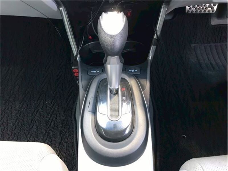 CR-Z