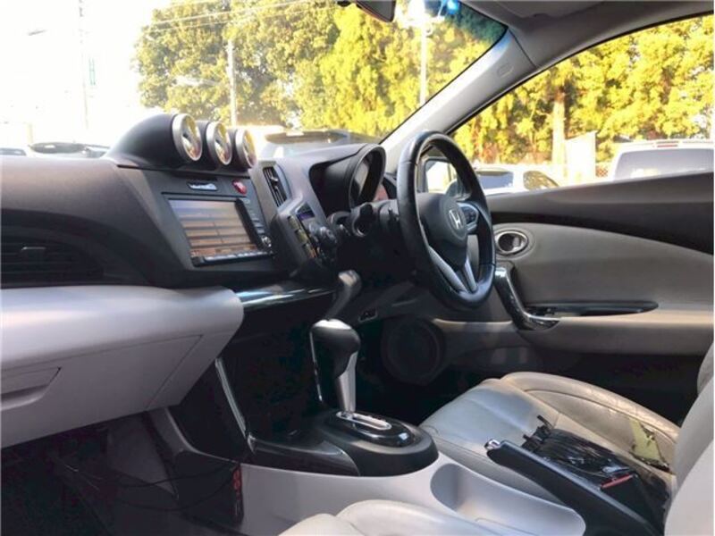 CR-Z