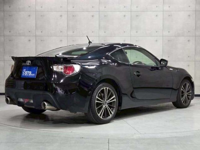 86